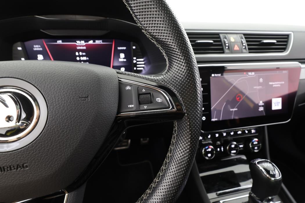 SKODA Superb 2019