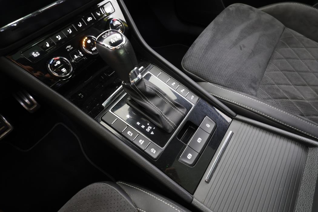 SKODA Superb 2019