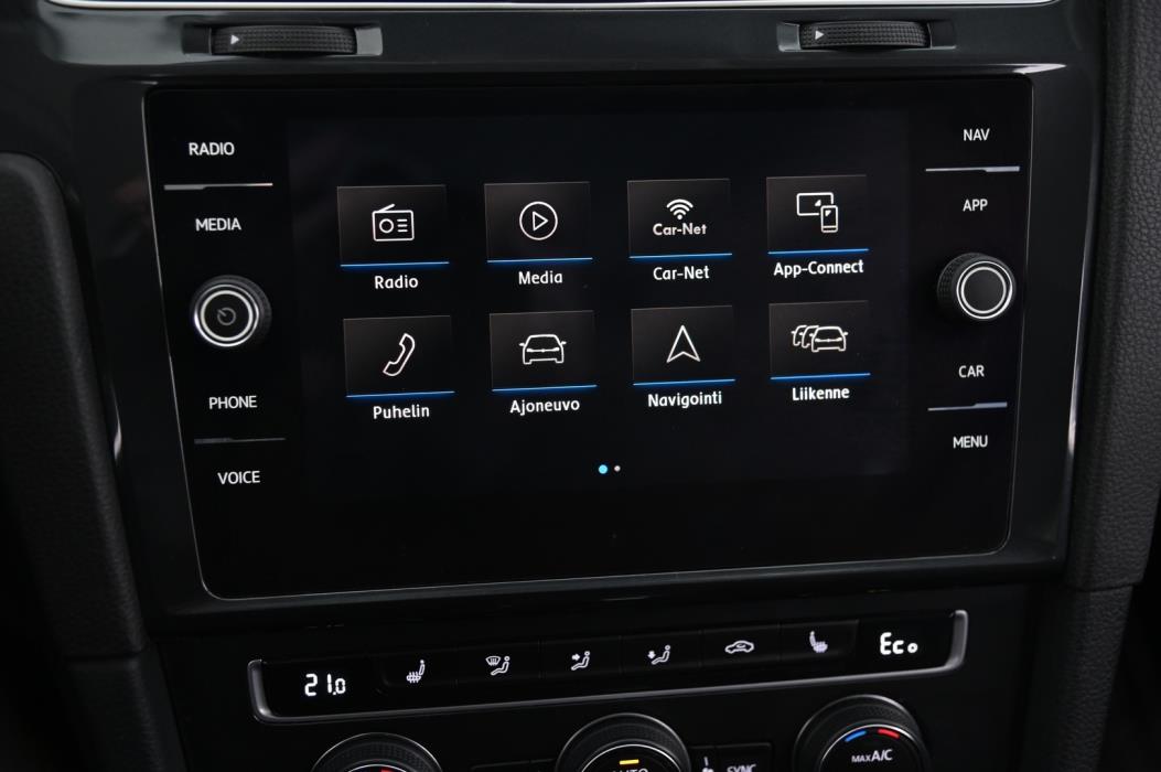 VOLKSWAGEN Golf 2020