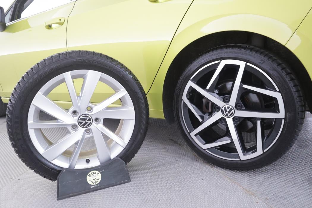 VOLKSWAGEN Golf 2021