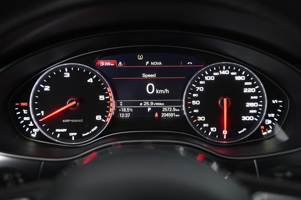 AUDI A6 allroad quattro 2015