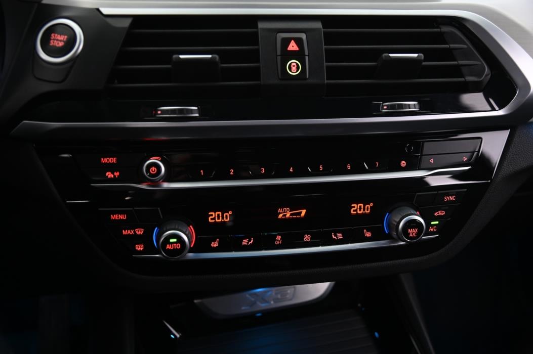 BMW X3 2021
