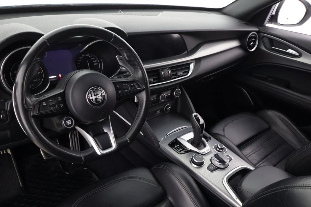 ALFA ROMEO Stelvio 2021