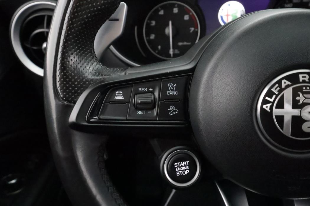 ALFA ROMEO Stelvio 2021