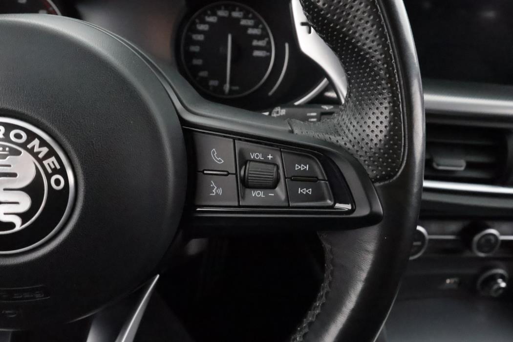 ALFA ROMEO Stelvio 2021