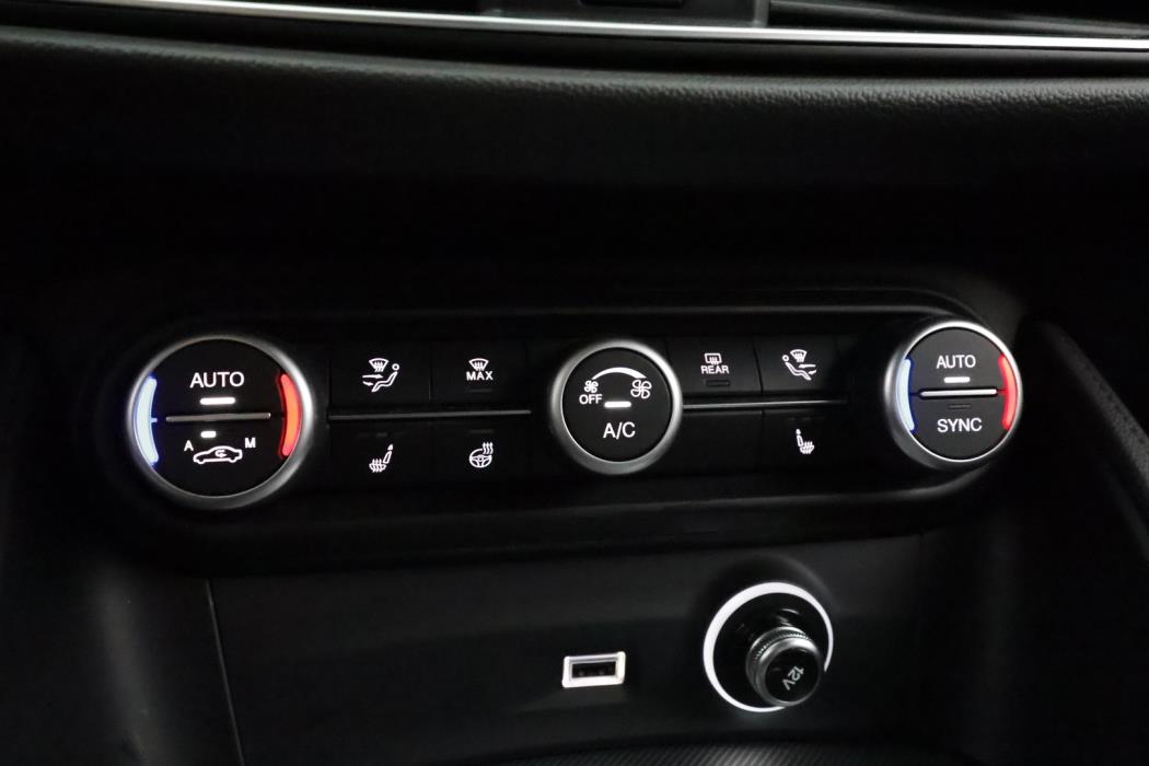 ALFA ROMEO Stelvio 2021
