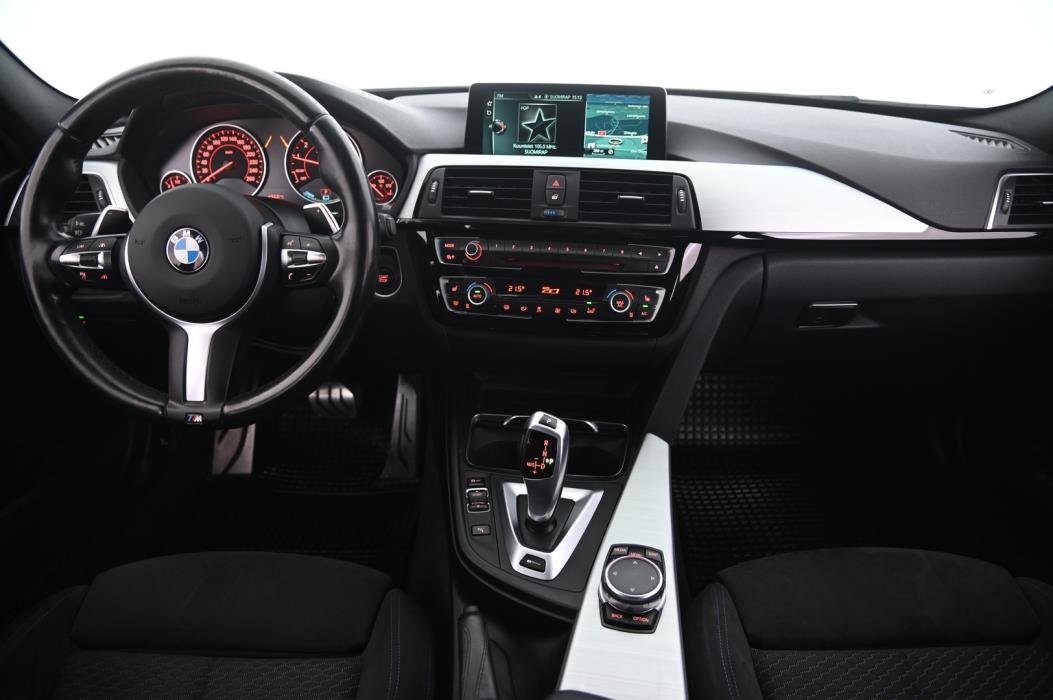BMW 330 2017