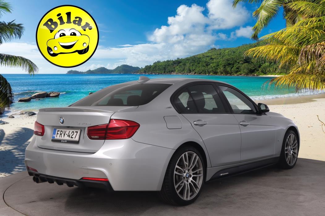 BMW 330 2017