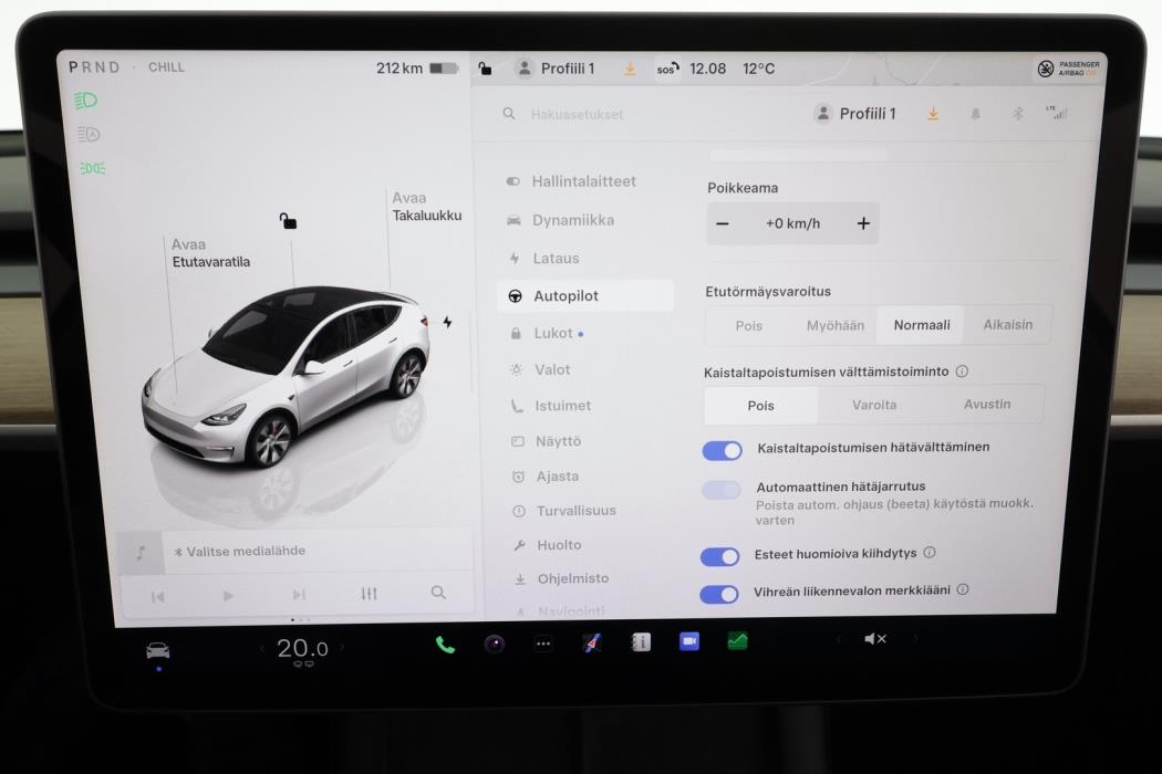 TESLA Model Y 2023