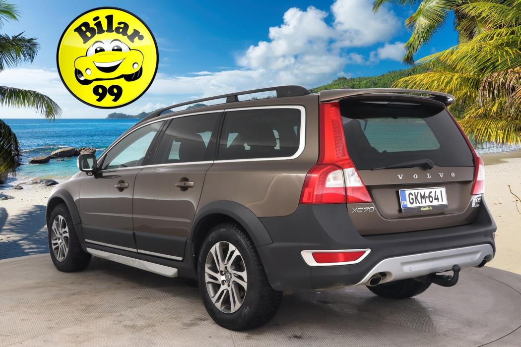 VOLVO XC70 2013