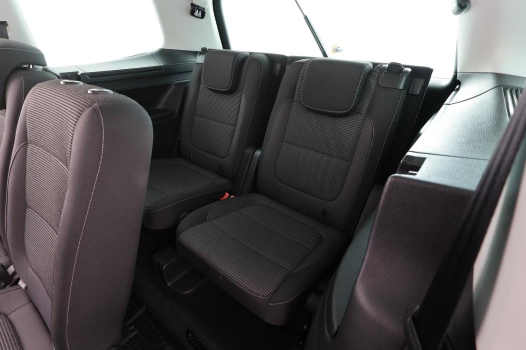 VOLKSWAGEN Sharan 2016