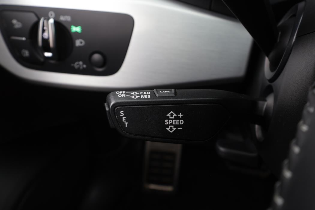 AUDI A4 2017