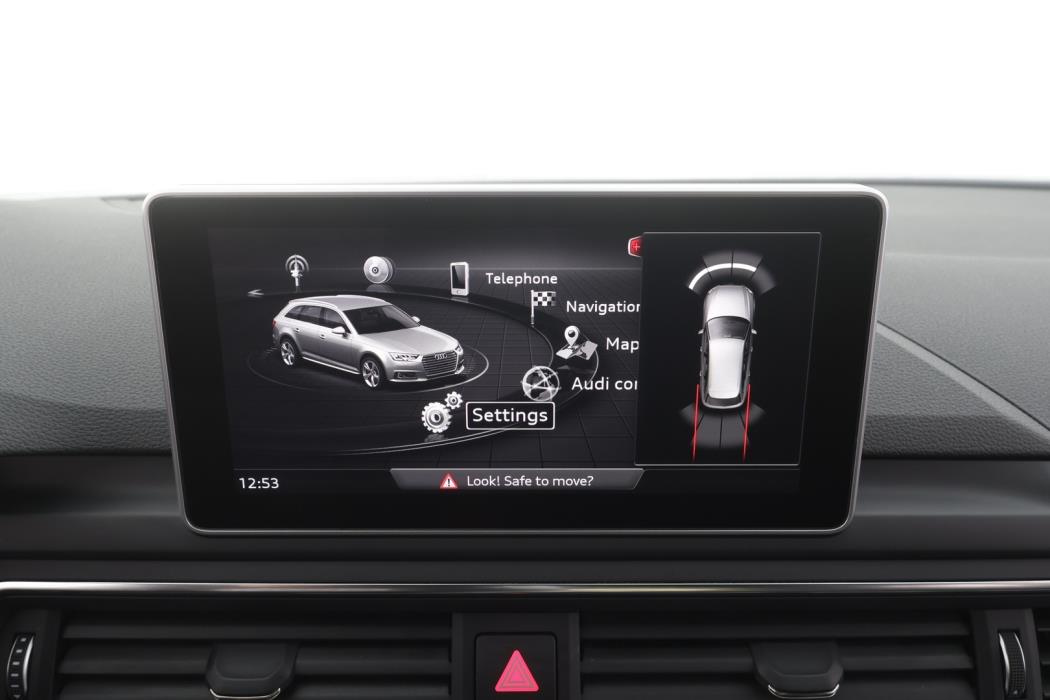 AUDI A4 2017