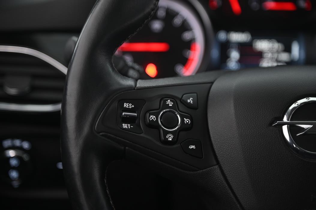 OPEL Astra 2017