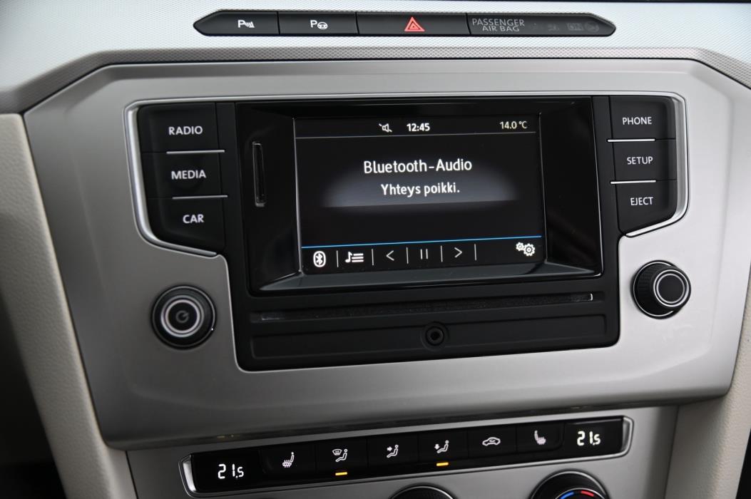 VOLKSWAGEN Passat 2017