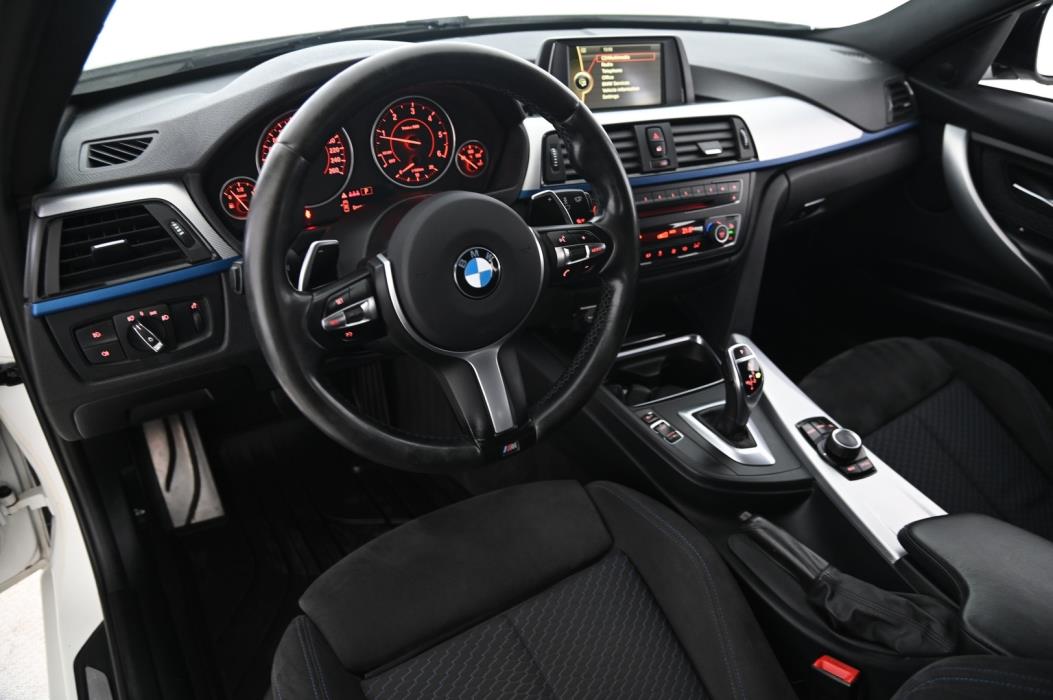 BMW 320 2013