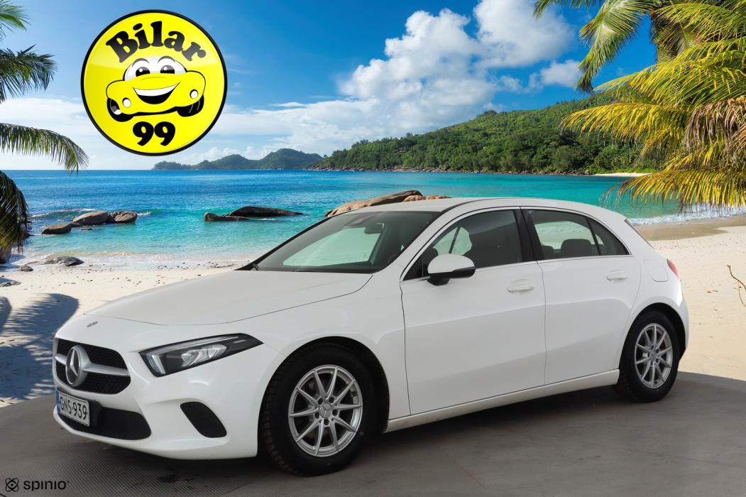 MERCEDES-BENZ A 2020