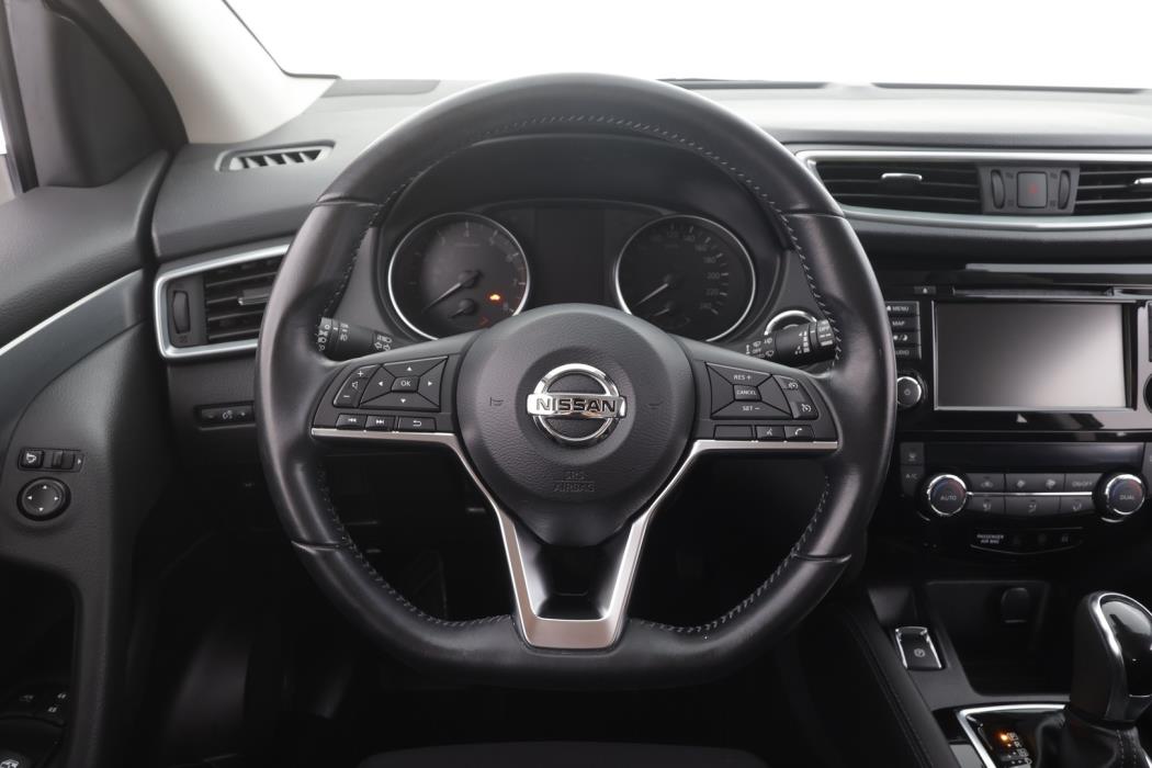 NISSAN Qashqai 2020