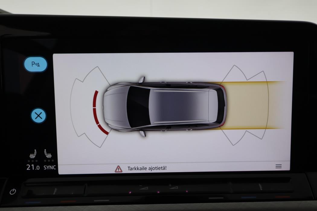 VOLKSWAGEN Golf 2021