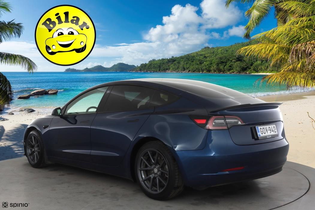 TESLA Model 3 2021