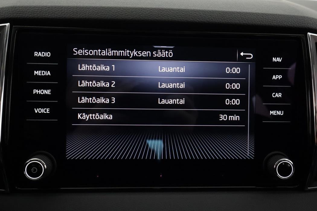 SKODA Karoq 2023