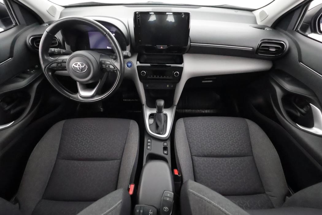 TOYOTA Yaris Cross 2022