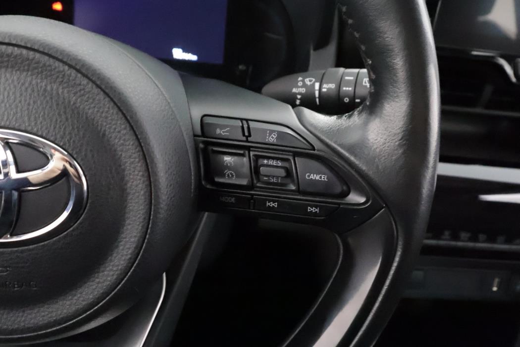 TOYOTA Yaris Cross 2022