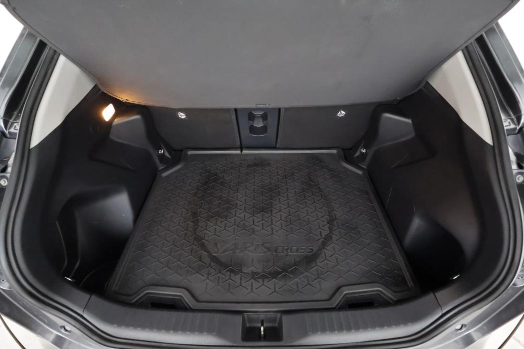 TOYOTA Yaris Cross 2022