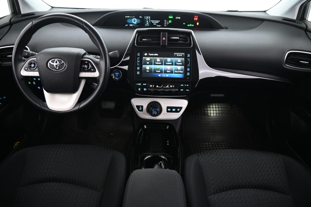 TOYOTA Prius 2019