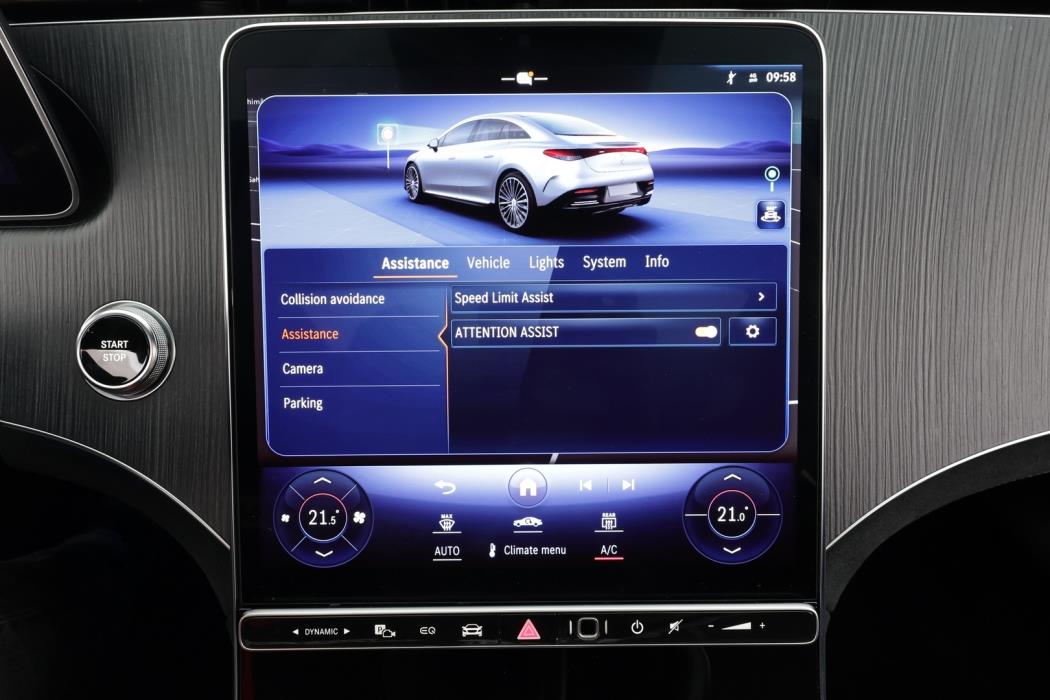 MERCEDES-BENZ EQE 2023