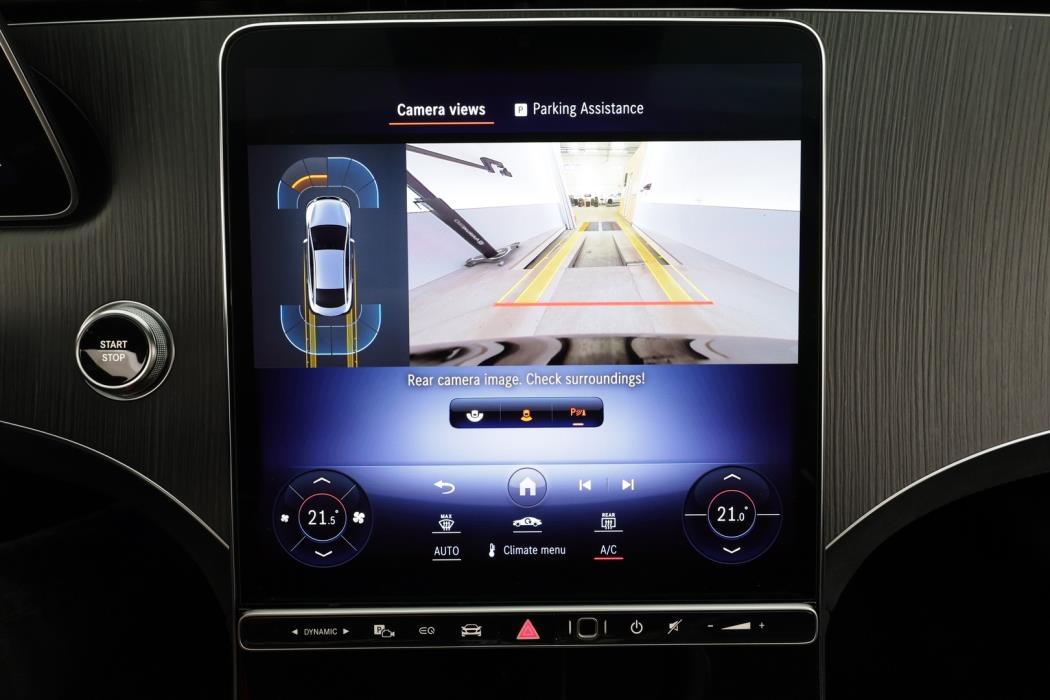 MERCEDES-BENZ EQE 2023