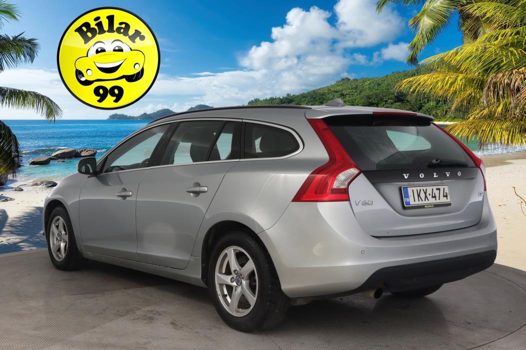 VOLVO V60 2013