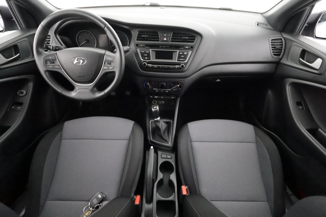 HYUNDAI i20 5d 2018