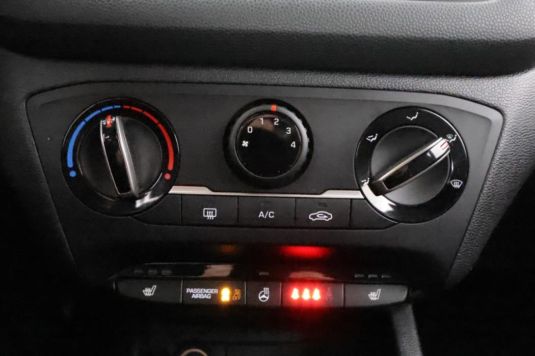 HYUNDAI i20 5d 2018