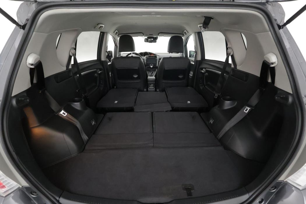 TOYOTA Verso 2017
