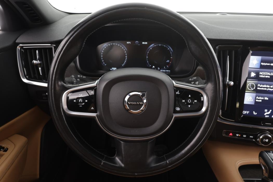 VOLVO V90 Cross Country 2018