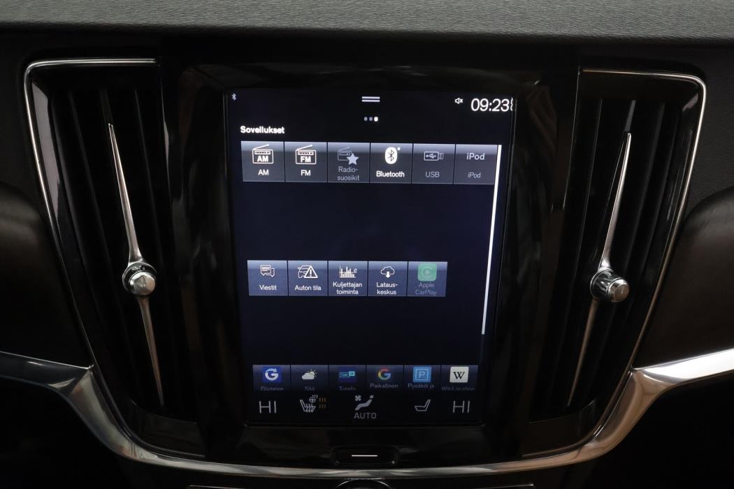 VOLVO V90 Cross Country 2018