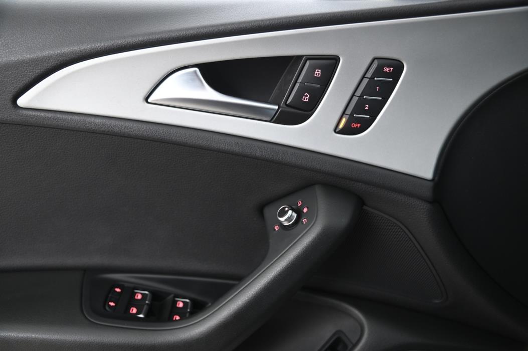AUDI A6 2012