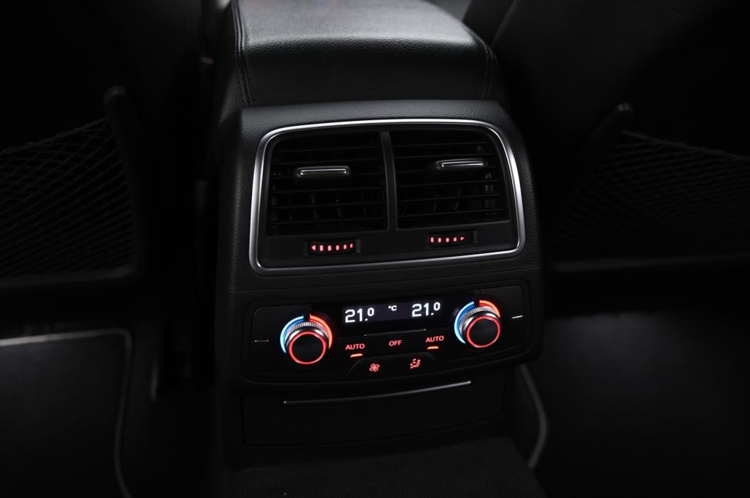 AUDI A6 2012