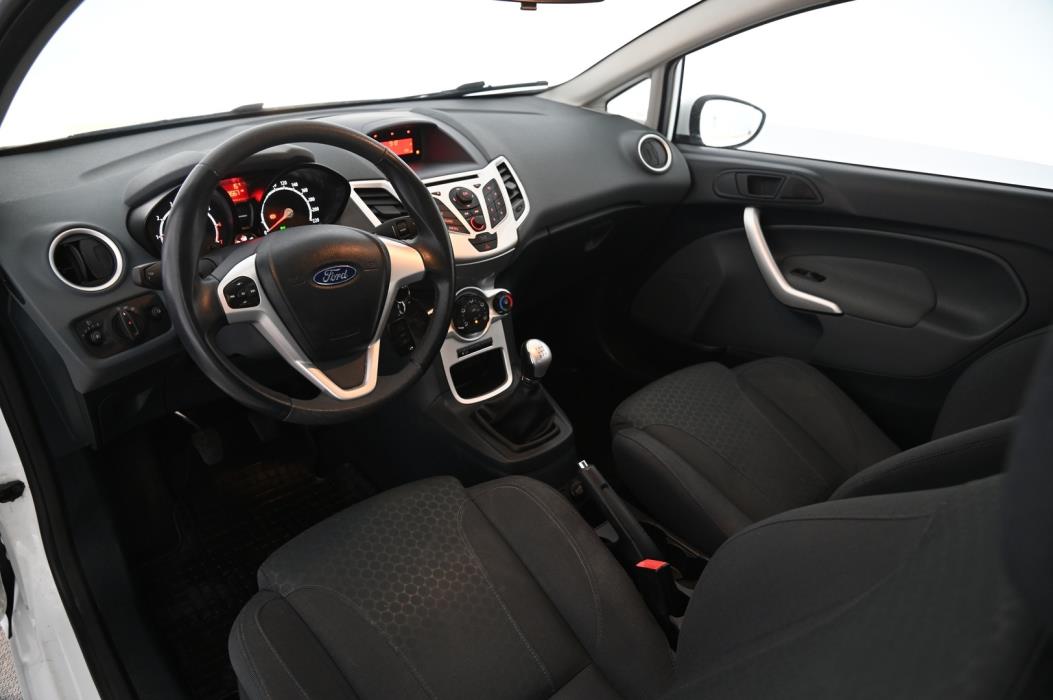 FORD Fiesta 2011
