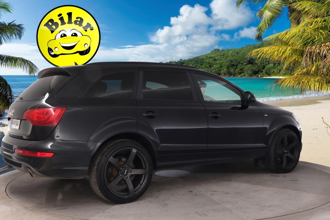 AUDI Q7 2012