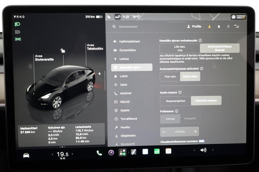 TESLA Model Y 2023