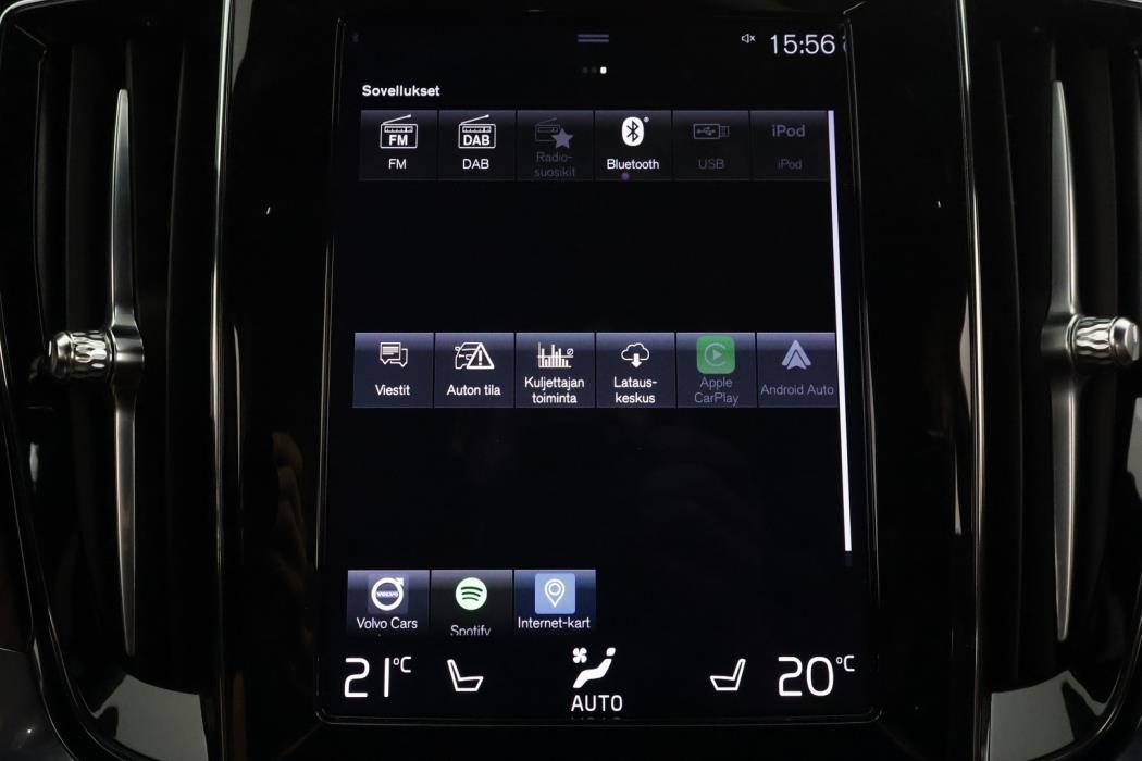 VOLVO V60 2021