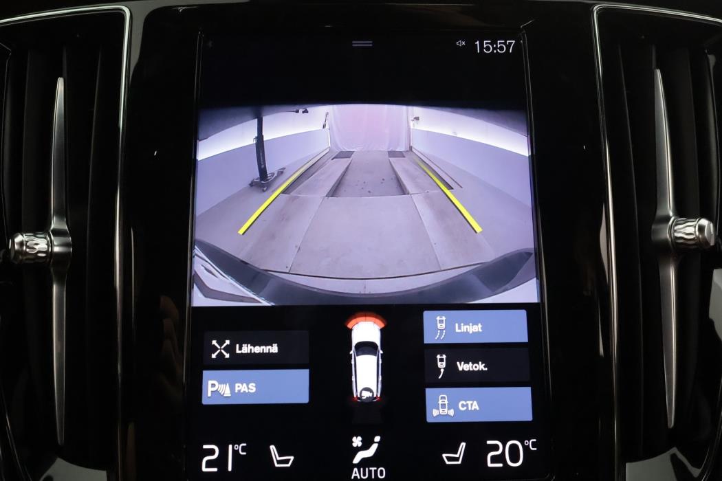 VOLVO V60 2021