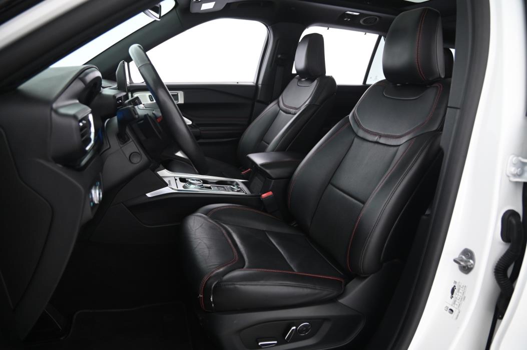 FORD Explorer 2021