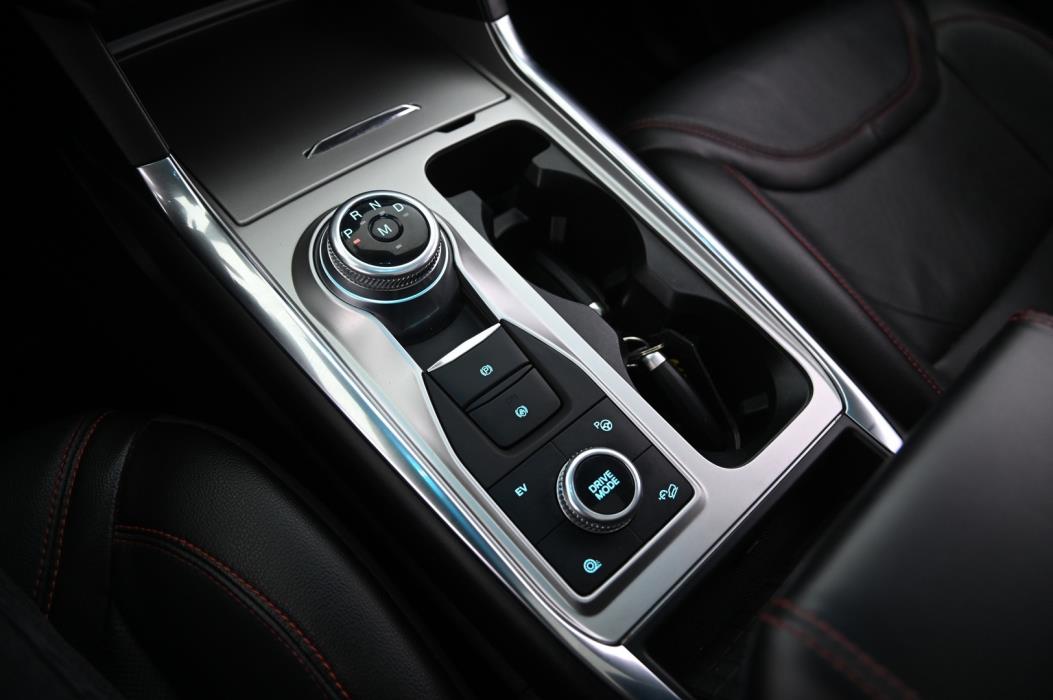 FORD Explorer 2021
