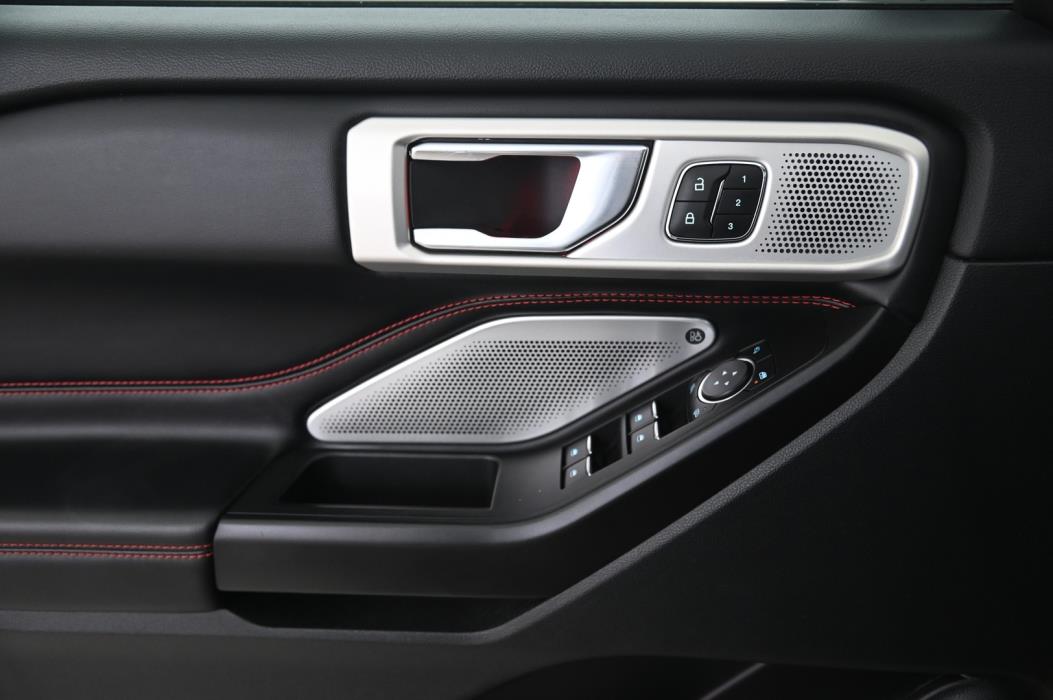 FORD Explorer 2021