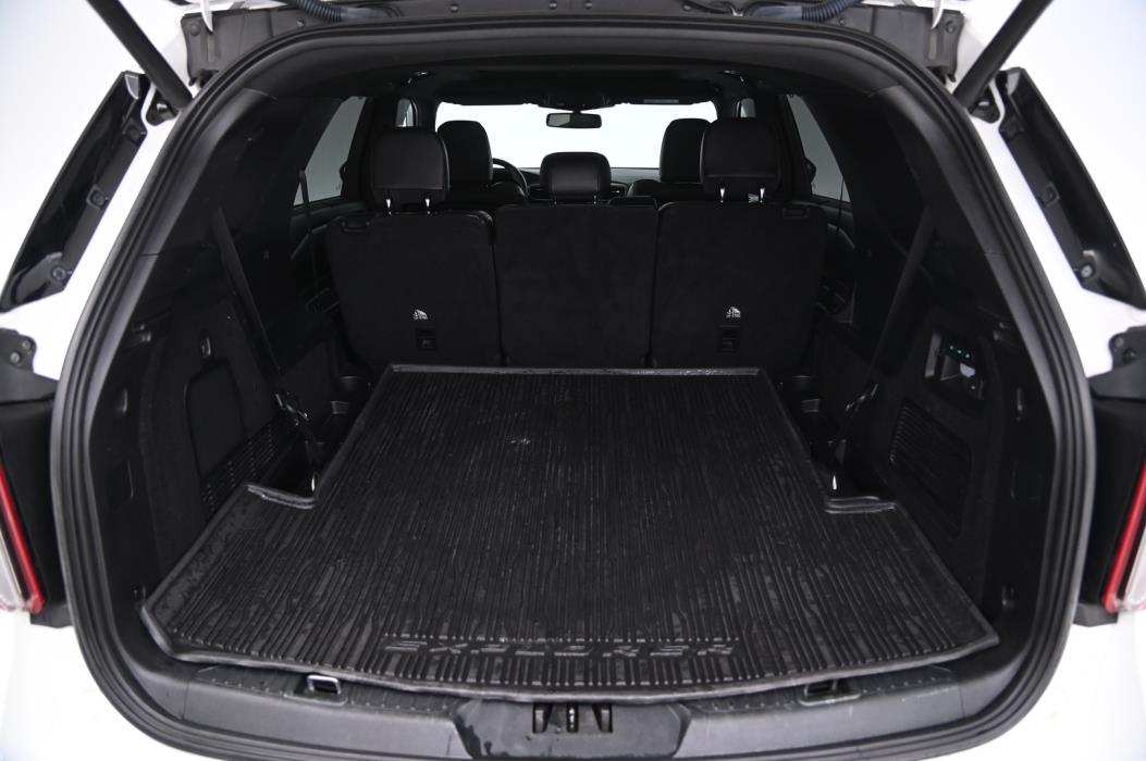 FORD Explorer 2021