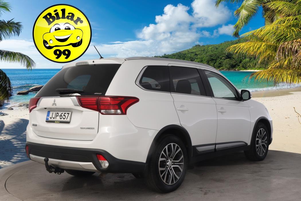 MITSUBISHI Outlander 2016