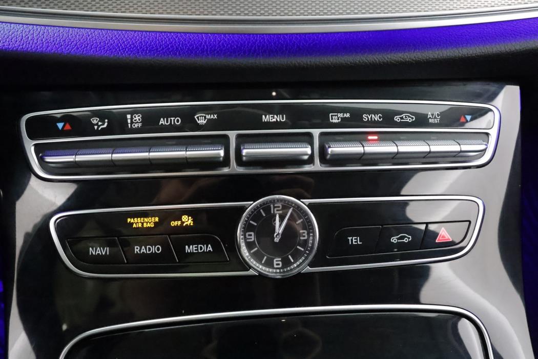 MERCEDES-BENZ E 2016